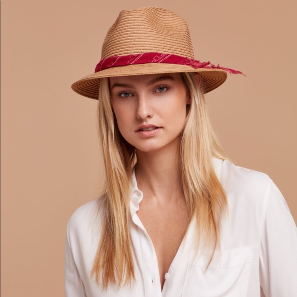 Aritiza Pelham Hat NWT